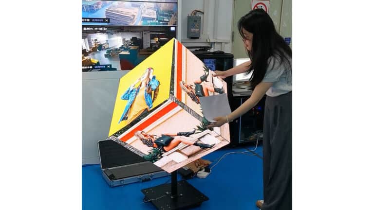 Digital LED Cube Advertising