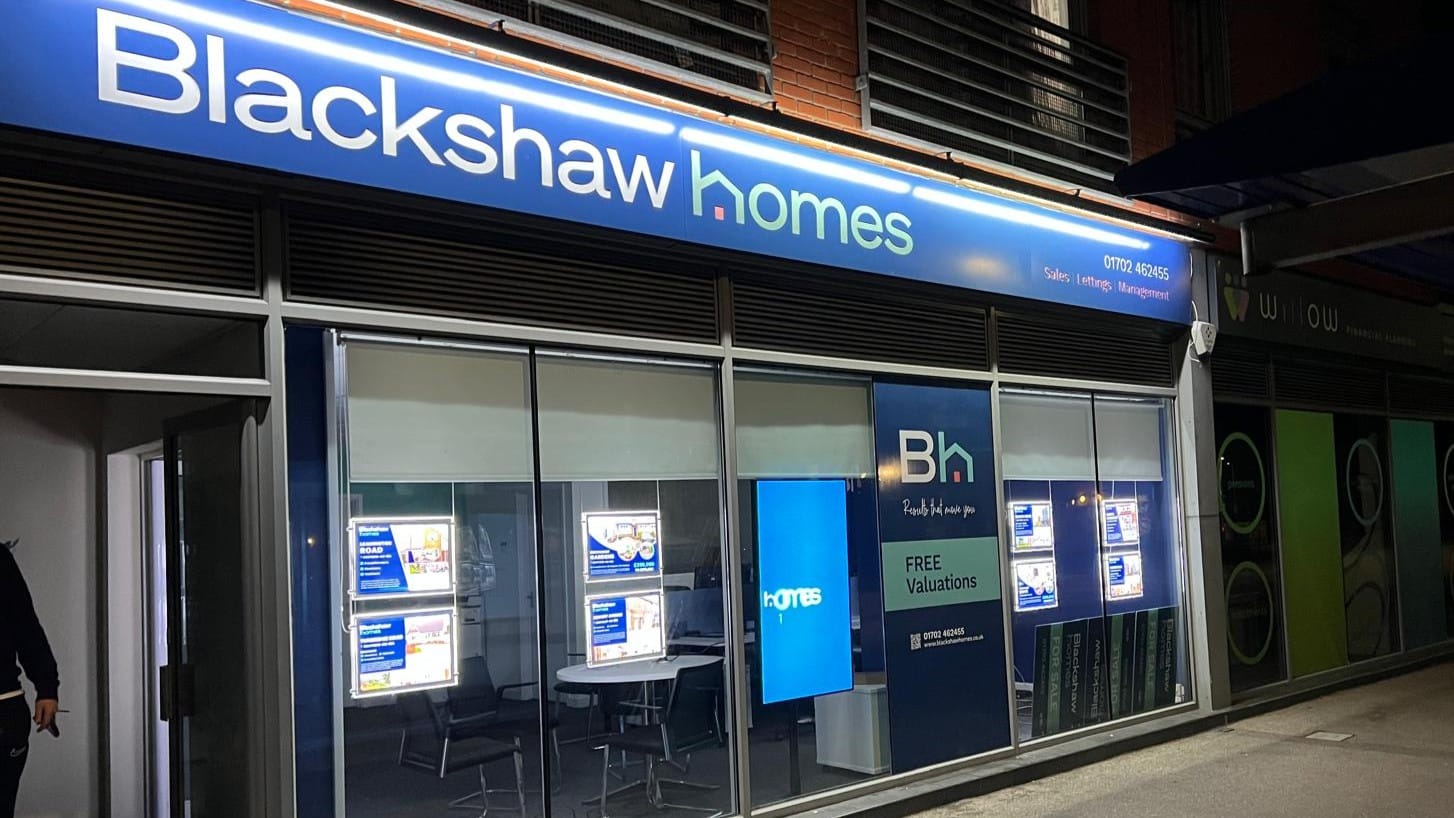 Estate Agent Signage for Blackshaw Homes
